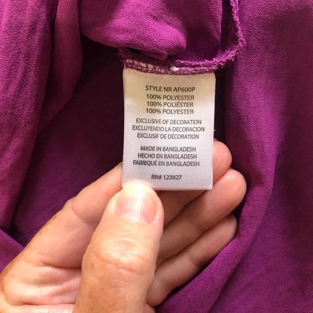 Alex & Parker Women’s Flowy Button Front Swing Top 1XL Purple Gold Accents NWT - Picture 9 of 12